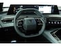 Peugeot E-3008 GT Exclusive 210 73 kWh | Navigatie | Camera | Adap. cruise control | Lederen bekleding | Elek. bestuurdersstoel | Warmtepomp | Panoramadak