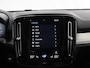 Volvo XC40 2.0 B4 Momentum Business | Navigatie | Parkeercamera | Stoel/Stuurverwarming | Keyless Go | Cruise Control Adaptief |