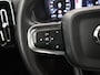 Volvo XC40 2.0 B4 Momentum Business | Navigatie | Parkeercamera | Stoel/Stuurverwarming | Keyless Go | Cruise Control Adaptief |