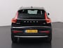 Volvo XC40 2.0 B4 Momentum Business | Navigatie | Parkeercamera | Stoel/Stuurverwarming | Keyless Go | Cruise Control Adaptief |
