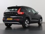 Volvo XC40 2.0 B4 Momentum Business | Navigatie | Parkeercamera | Stoel/Stuurverwarming | Keyless Go | Cruise Control Adaptief |