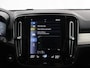 Volvo XC40 2.0 B4 Momentum Business | Navigatie | Parkeercamera | Stoel/Stuurverwarming | Keyless Go | Cruise Control Adaptief |