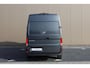 Volkswagen Crafter 140 PK automaat Exclusive L3H3 GVW 3.5T | Nieuw Model | BPM vrij | Trekhaak | Adaptive Cruise Control | Climatic | Navigatie | Park Assist | Apple CarPlay / Android auto | DAB | 17 inch lichtmetalen velgen