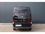 Volkswagen Crafter Trendline 140pk automaat L3H3 GVW 3.5T | Nieuw Model | BPM vrij | Achteruitrijcamera | Climatic | DAB | Bijrijdersbank