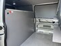 Volkswagen Transporter 2.0 TSI L1H1 Automaat Benzine /CNG Dubbele Schuifdeur Airco Cruise controle Bpm vrij Trekhaak Klep achter Omvormer Kastinrichting Standkachel Euro 6 Benzine Ideaal voor ombouw naar Camper !!