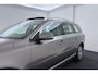 Volvo V70 1.6 T4 Limited Edition | INRUILKOOPJE | Schuif-/Kanteldak | Org NL | Elek. Stoelverstelling | Stoelverwarming | Navi |