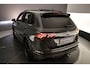 Volkswagen Tiguan R-Line Business 1.4 TSI eHybrid 245pk DSG Automaat Trekhaak, Black Style, LED matrix koplampen, Panoramadak, Adaptive cruise control, Achteruitrijcamera