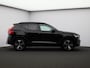Volvo XC40 T4 Plug-in hybrid Ultimate Dark / Pan. dak / Trekhaak / Stoel+stuurverwarming / Harman Kardon / Elektr. bed. stoelen
