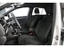 Volkswagen T-Roc R-Line Edition 1.5 TSI 150pk DSG Automaat Trekhaak, Adaptive cruise control, Achteruitrijcamera, Navigatie, Stoelverwarming, Parkeersensoren
