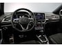Volkswagen T-Roc R-Line Edition 1.5 TSI 150pk DSG Automaat Trekhaak, Adaptive cruise control, Achteruitrijcamera, Navigatie, Stoelverwarming, Parkeersensoren