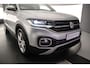 Volkswagen T-Cross Style 1.0 TSI 115pk DSG Automaat Adaptive cruise control, Achteruitrijcamera, Stoelverwarming, LED koplampen, Parkeersensoren, App connect