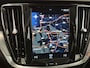 Volvo V60 2.0 B3 Momentum Advantage | Trekhaak | Cruise Control | 19" Velgen | Navigatie | Apple CarPlay & Android Auto | Sport pack |