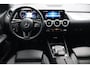 Mercedes-Benz B-klasse 180 Business Solution | Trekhaak | Led | Camera | Automaat