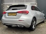 Mercedes-Benz A-klasse 180 Business Solution AMG - Navigatie - Camera - Stoelverwarming - LED koplampen