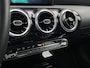 Mercedes-Benz A-klasse 180 Business Solution AMG - Navigatie - Camera - Stoelverwarming - LED koplampen