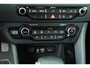 Kia Niro Hybrid 1.6 GDi First Edition | Trekhaak | Navigatie | Camera | Climate Control | Apple Carplay/Android Auto | PDC A | LMV 16 Inch