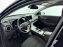 Hyundai Kona Electric EV Comfort Smart 64 kWh | Navigatie met Apple Carplay/Android Auto | Warmtepomp | Stoel en stuurwiel verwarming | climate control |  Soh 95,3% |