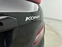 Hyundai Kona Electric EV Comfort Smart 64 kWh | Navigatie met Apple Carplay/Android Auto | Warmtepomp | Stoel en stuurwiel verwarming | climate control |  Soh 95,3% |