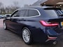 BMW 3-Serie Touring 320i 184pk Automaat High Executive Individual | Origineel NL | Navi | Apple Carplay | Adap.Cruise | Leder+Verwarmd | Dodehoek+Rijstrooksensor | Pdc V+A+Assist+360 Camera | Privacy Glass