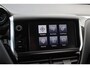 Peugeot 208 1.2 PureTech Signature Navigatie / Parkeerhulp achter / 16'' / DAB / Bluetooth / Cruise Control