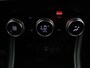 Renault Captur 100pk TCe Intens Airco | Cruise | Parkeersens. achter | 17"