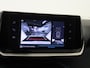 Peugeot e-2008 EV Active 50 kWh | 16 inch lichtmetalen velgen | Remote services | Parkeersensoren | Cruise control | Hill-hold functie |