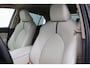 Toyota Camry 2.5 Hybrid Premium | Leder | Stoelventilatie | Stoel-/stuurverwarming | Navigatie | JBL | Head-up display | Dodehoek detectie | 360 camera