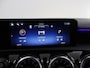 Mercedes-Benz A-klasse 180 Business Solution AMG | Elektrisch bedienbaar panorama-dak | Achteruitrijcamera | 19inch Multispaak velgen | Mulitbeam koplampen