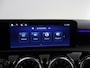 Mercedes-Benz A-klasse 180 Business Solution AMG | Elektrisch bedienbaar panorama-dak | Achteruitrijcamera | 19inch Multispaak velgen | Mulitbeam koplampen