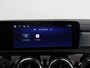 Mercedes-Benz CLA 180 AMG Line | Panoramadak | Sfeerverlichting | Nightpakket | Stoelverwarming | Multimedia Systeem Groot |