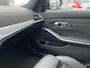 BMW 3-Serie Touring 330e M-Sport 292 pk Trekhaak Life Cockpit Adaptieve Cruise Camera Alcantara Parkeersensoren Stoelverwarming Stuurverwarming Sfeerverlichting Apple Carplay Android Auto DAB Plug In Hybride