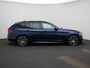 BMW 5-Serie Touring 540i xDrive High Executive | Automaat | Panoramadak | Harman Kardon | Lederen Bekleding | Stoelverwarming + Stoelventilatie | head-up display | 360. Camera | Sfeerverlichting |
