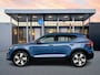 Volvo XC40 T5 Recharge Ultimate Dark | 20" | Leder | Trekhaak | Getint glas | Panoramadak | Harman Kardon | Elektr. verst. Stoelen | Full LED | Stoel/stuurverwarming | Adaptieve Cruise | BLIS | Keyless