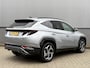 Hyundai Tucson 1.6 T-GDi HEV 230pk Premium | Stoelverwarming | Stoelverkoeling | Adaptive Cruise Control | 360° Camera | Elektrisch verstelbare Stoelen (Memory) |