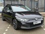 Volkswagen Golf 1.5 TSI STYLE l ACC l XENON l PANO