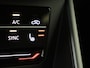 Volkswagen Polo R-Line Edition | 'App-Connect' draadloze smartphone integratie | Achterlichten LED | Afstandscontrolesysteem (Front Assist)