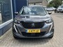 Peugeot 2008 1.2 Turbo 130 PK Active | All season banden | Volledig dealer onderhouden | 6 Versnellingsbak | Trekhaak 1200 KG | Navigatie via Telefoon | Stoelverwarming | Airconditioning | Lichtmetalen Velgen | Parkeersensoren | LED Verlichting | Apple Carplay & Android Auto |