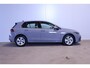 Volkswagen Golf 1.0 eTSI Life Business STOEL+STUUR VERW. - PDC - ADAPTIVE CRUISE - LMV - AUTOMAAT