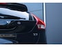 Volvo V40 Cross Country T3 Automaat Polar+ Luxury | Panoramadak| Afneembare trekhaak| Alarmklasse 3| Premium Audio| Lederen Bekleding| Exterior Styling kit.