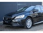 Volvo V40 Cross Country T3 Automaat Polar+ Luxury | Panoramadak| Afneembare trekhaak| Alarmklasse 3| Premium Audio| Lederen Bekleding| Exterior Styling kit.