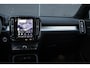 Volvo XC40 B4 Automaat Business Edition | Harman Kardon Premium Sound | 360 Graden Camera | 20 inch Lichtmetalen Velgen | Google Infotainment | Climate Pack | Adaptieve Cruise Control | BLIS | Extra Getint Glas |