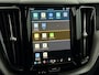 Volvo XC60 2.0 T8 Plug-in hybrid AWD Ultra Black Edition Pano, Leder, Camera, Winterpakket, Memory stoelen, Elektrische achterklep, Virtual desk, 2 jaar garantie