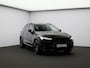 Volvo XC60 2.0 T8 Plug-in hybrid AWD Ultra Black Edition / Luchtvering / Head up display. / Trekhaak / Pan. dak / Harman Kardon / Stoel+stuur+achterbankverwarming