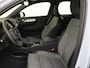 Volvo XC40 B4 Plus Dark | Trekhaak | Dodehoekdetectie | Harman/Kardon |