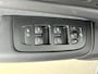 Volvo V60 T6 Recharge Plus Dark | 18" | Sportstoelen | Panoramadak | 360 Camera | Harman Kardon | Trekhaak | Elektr. verst. stoelen | Stoel/stuur/achterbankverwarming