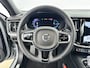 Volvo V60 T6 Recharge Plus Dark | 18" | Sportstoelen | Panoramadak | 360 Camera | Harman Kardon | Trekhaak | Elektr. verst. stoelen | Stoel/stuur/achterbankverwarming