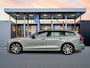 Volvo V60 T6 Recharge Plus Dark | 18" | Sportstoelen | Panoramadak | 360 Camera | Harman Kardon | Trekhaak | Elektr. verst. stoelen | Stoel/stuur/achterbankverwarming