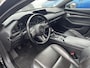 Mazda 3 2.0 e-SkyActiv-X M Hybrid 186 Luxury , Trekhaak, Aero Pakket, All Season, Leder, Bose, Stoelverwarming, Stuurverwarming, LMV 18 Inch, 360 Camera, Navi, Clima, HUD, PDC, Adap. Cruise, LKA