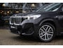 BMW X1 sDrive18i M-sport Achteruitrijcamera, Draadloze lader, Sfeerverlichting,