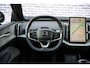 Volvo EX30 Single Motor Extended Range Ultra 69 kWh Black Edition | Trekhaak | Stoel en Stuurverwarming | 20" Y Spaaks | 360° Camera | Harman & Kardon |